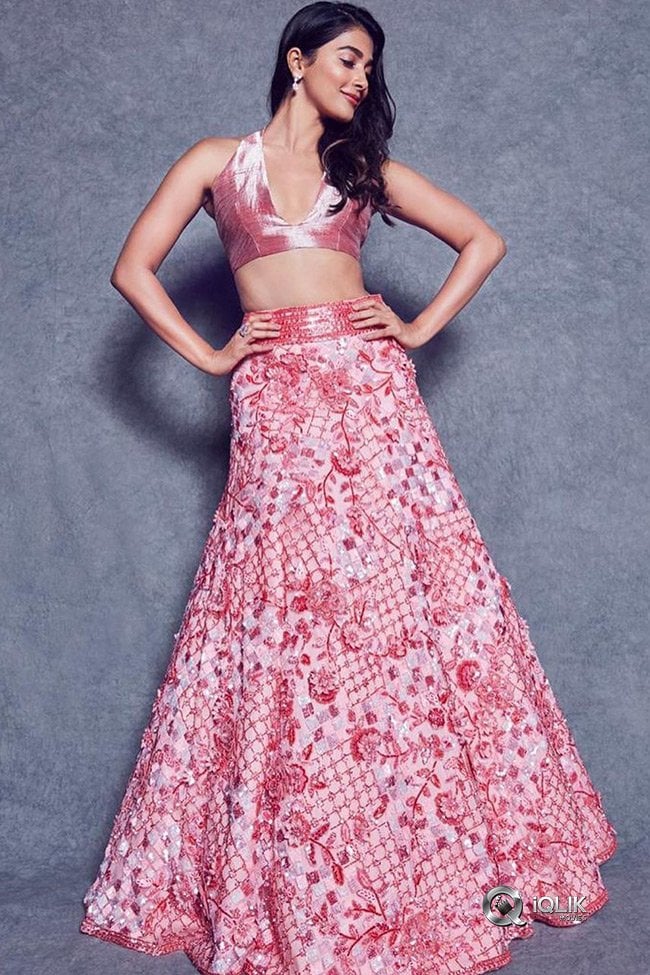 Pooja-Hegde